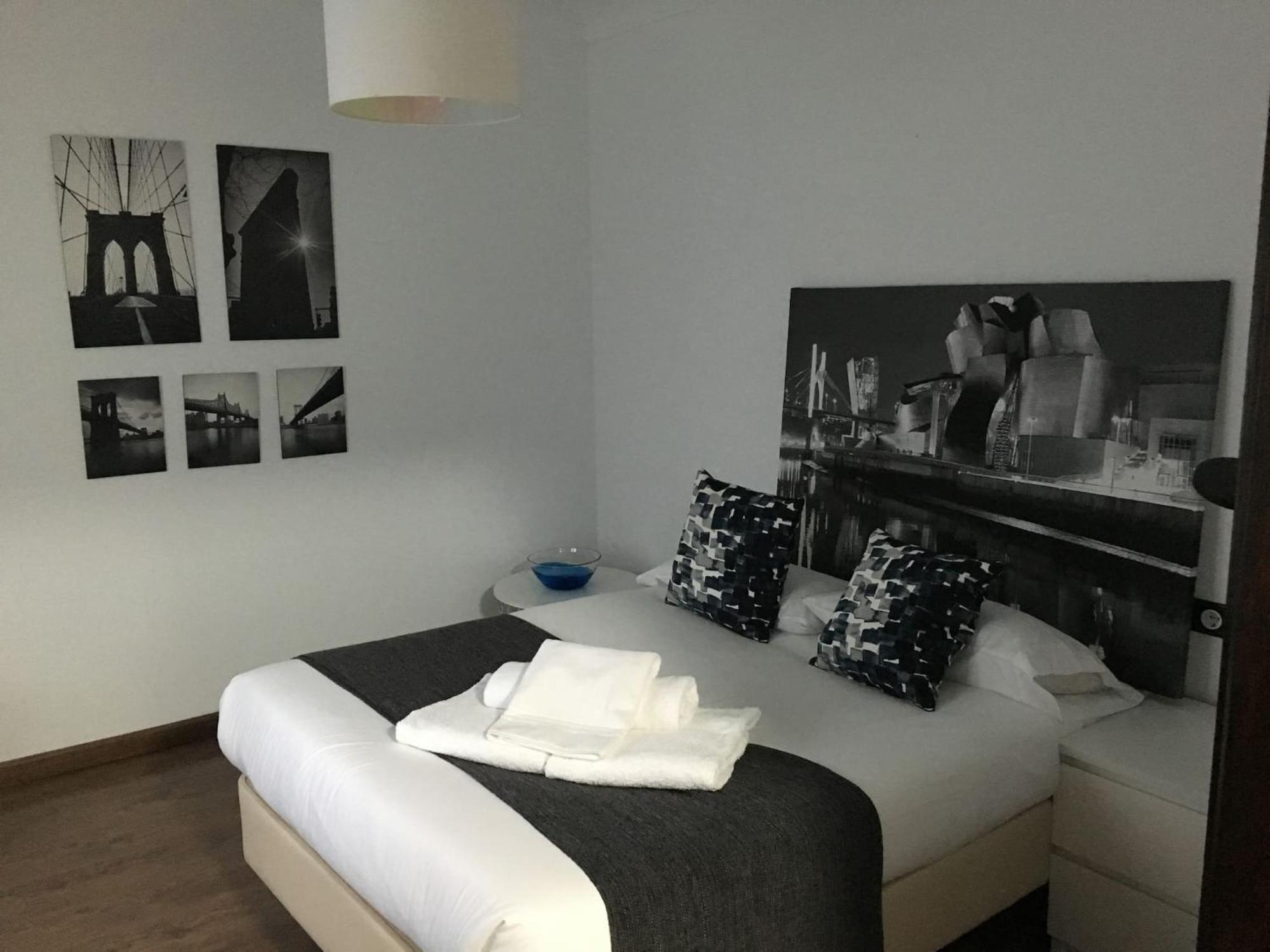 La Casa Del Rio Apartment กอร์โดบา ภายนอก รูปภาพ