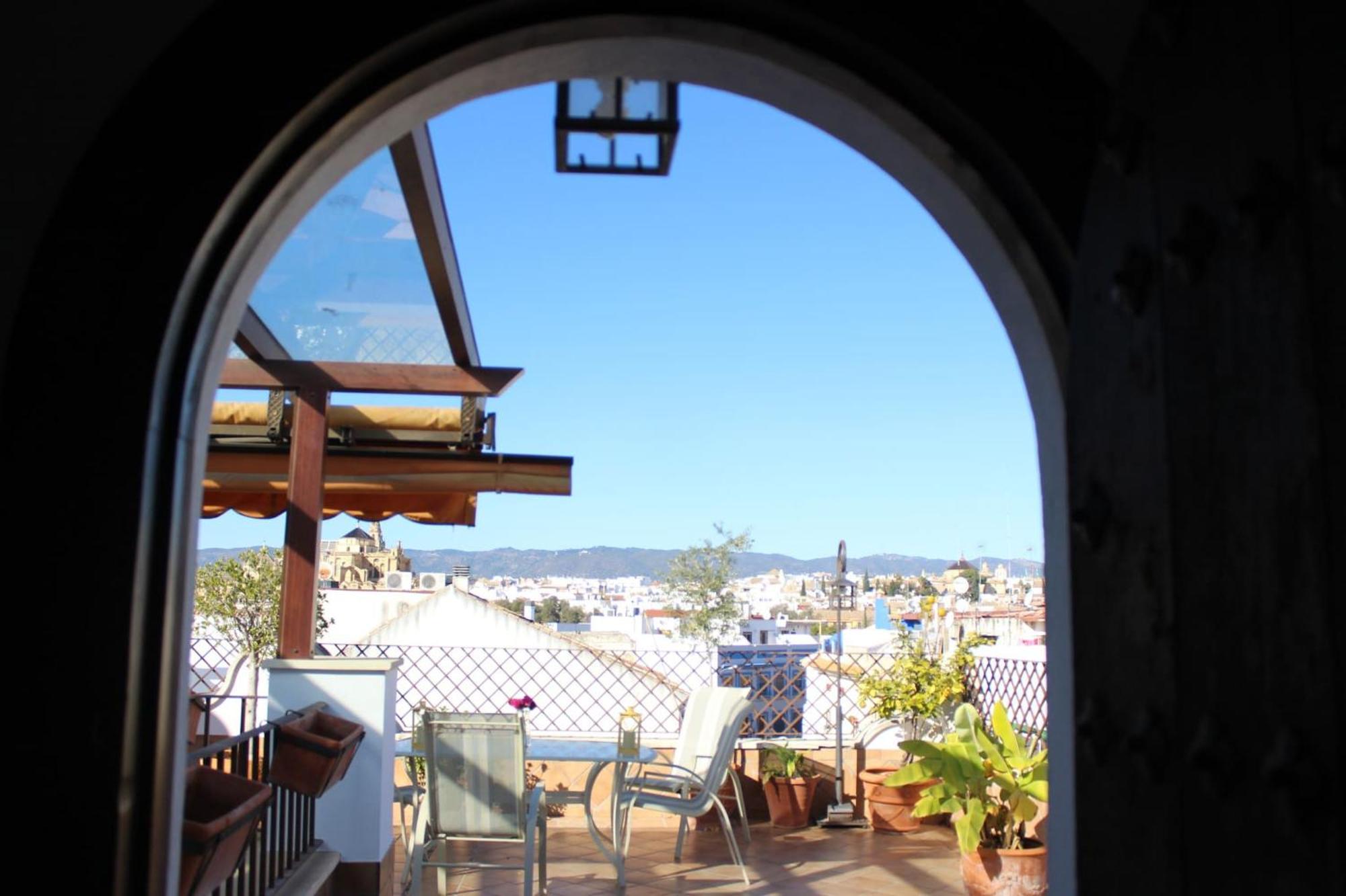 La Casa Del Rio Apartment กอร์โดบา ภายนอก รูปภาพ